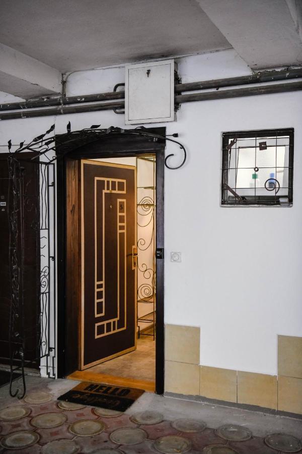 Studio5, Sa Parkingom, Centar Obrenovca Obrenovac  Buitenkant foto
