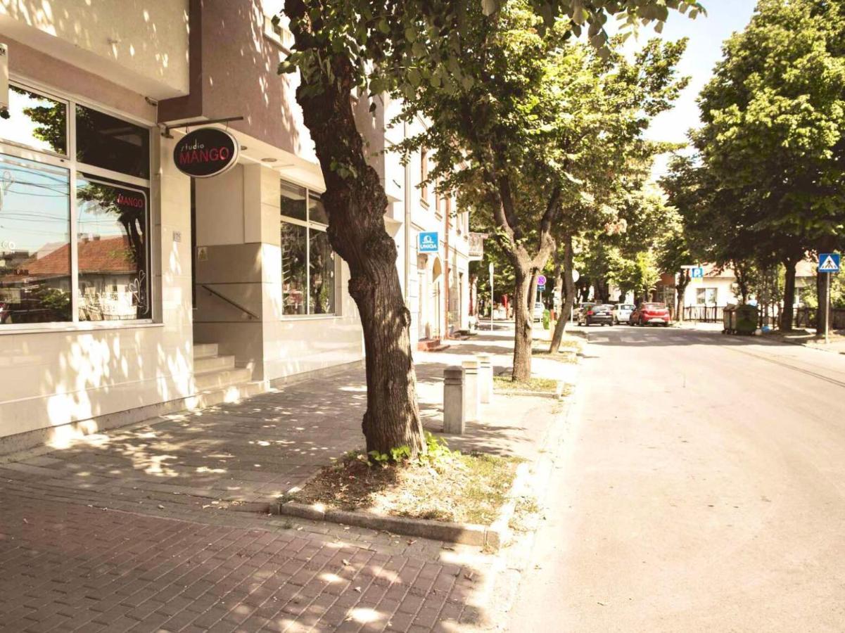 Studio5, Sa Parkingom, Centar Obrenovca Obrenovac  Buitenkant foto